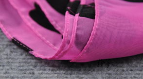 悠蝶翩躚 羚羊早安植絨工藝絲巾，演繹女士氣質(zhì)新風(fēng)尚